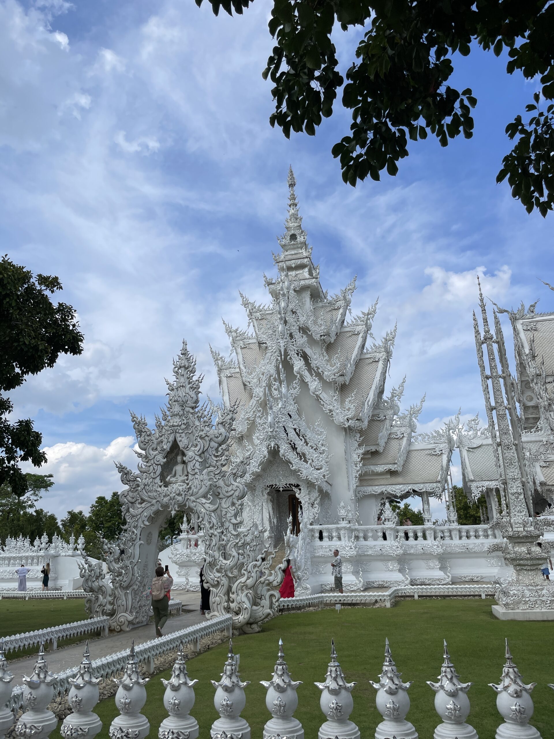 Templo Blanco Wat Rong Khun en Chiang Rai Templo Blanco Wat Rong Khun en Chiang Rai