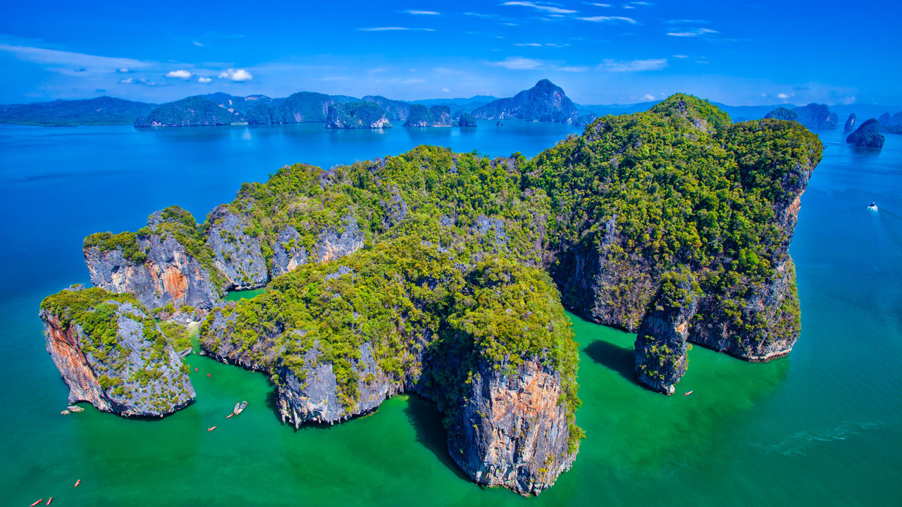 Vista panorámica de Hong Island en Krabi Vista panorámica de Hong Island en Krabi