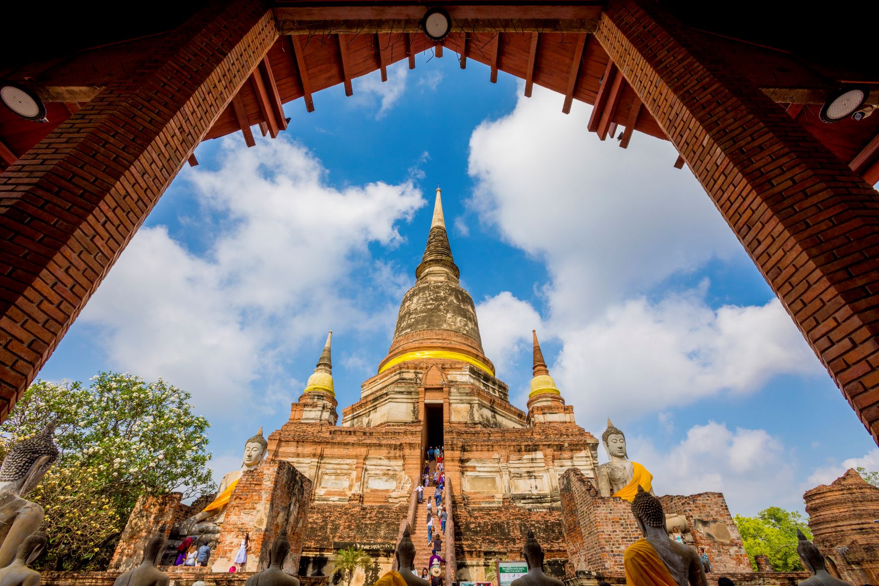 Wat Yai Chai Mongkhon en Ayutthaya, Tailandia Wat Yai Chai Mongkhon en Ayutthaya, Tailandia